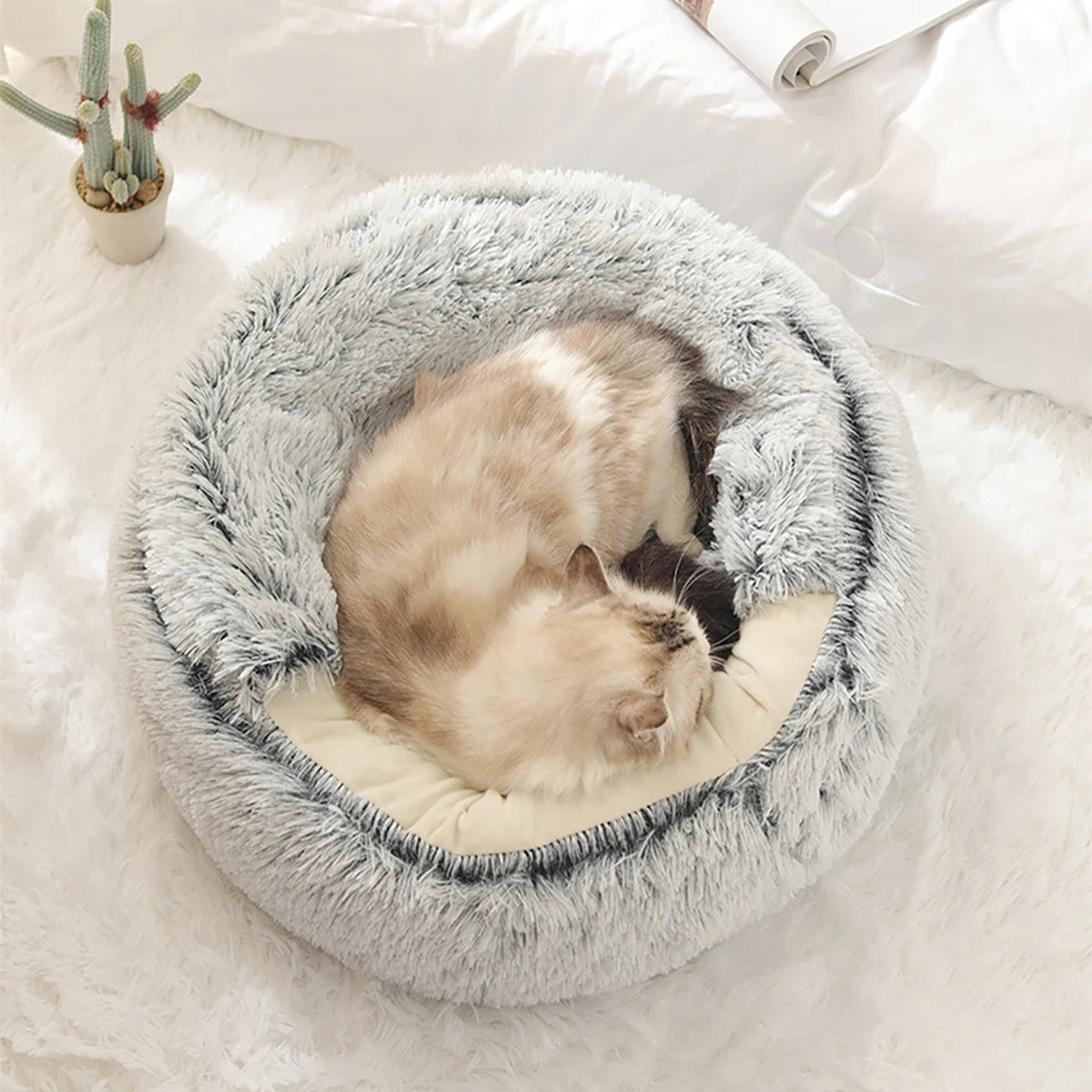 Soft Plush Pet Bed with Cover Round for small dogs or cats - Puppilor